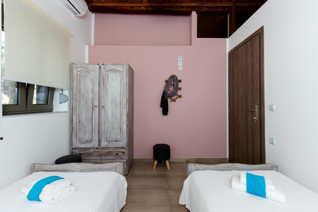 M & E Sea View House Дом отдыха *