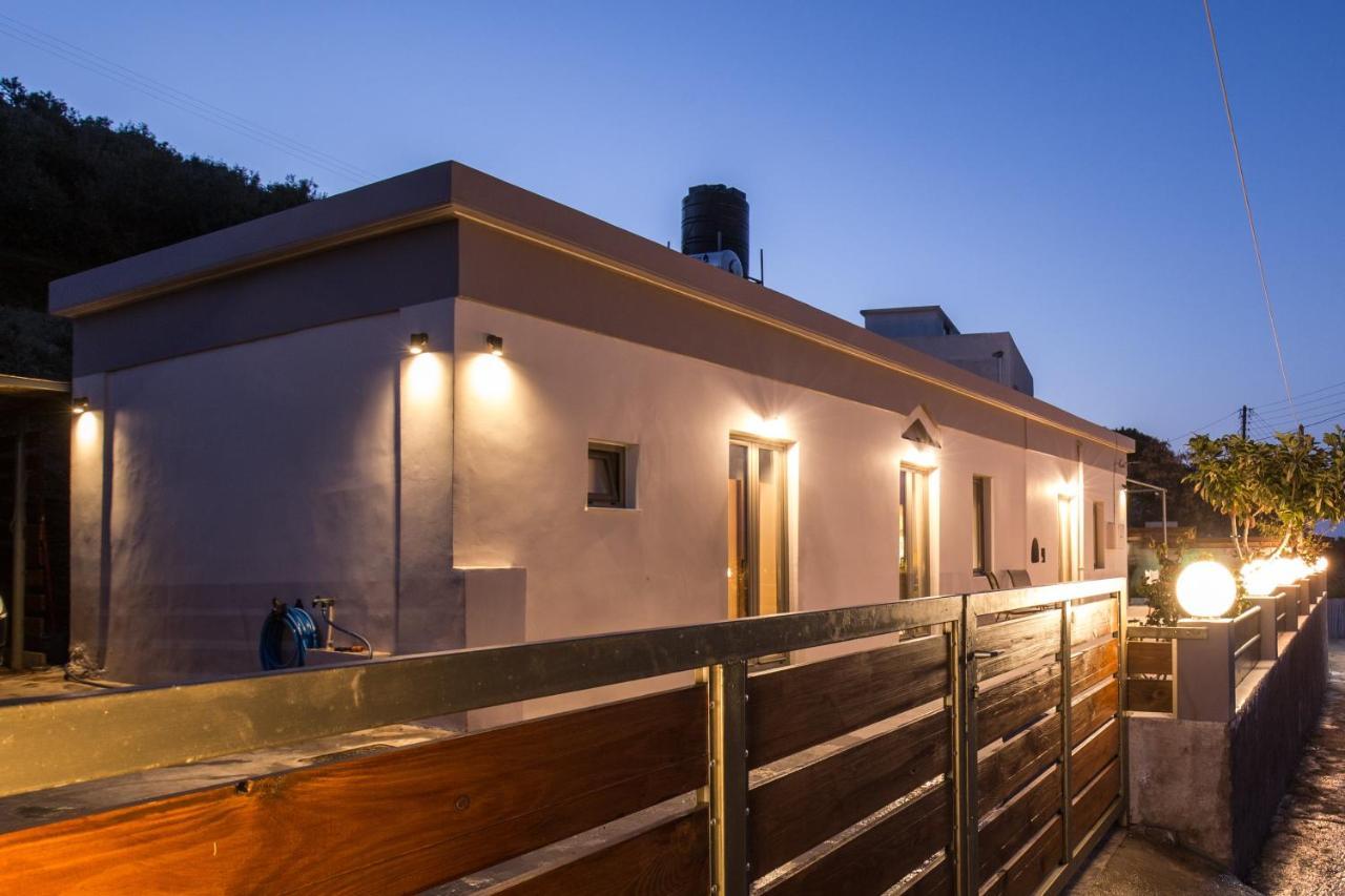 Holiday home M & E Sea View House