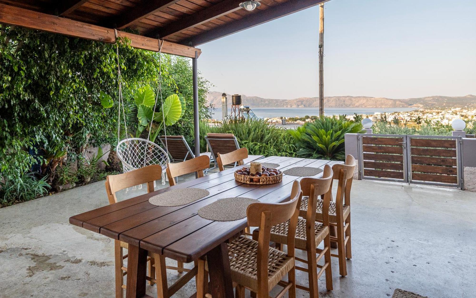 Holiday home M & E Sea View House *